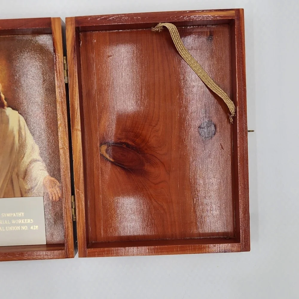 Vintage Memorial Holy Bible Cedar Box Allied‎ Industrial Workers Union Local 428